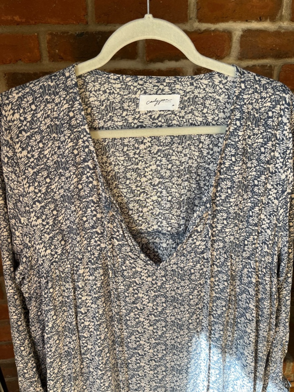 Carly Jean Los Angeles Laurel Dress in Indigo - Picture 2 of 6